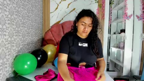 Costume lover online show from 04.16.26