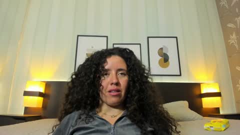 Valeria online show from 01.10.25