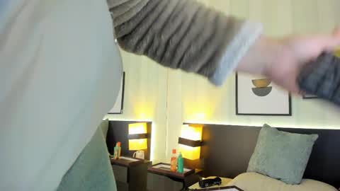 Valeria online show from 03.10.25