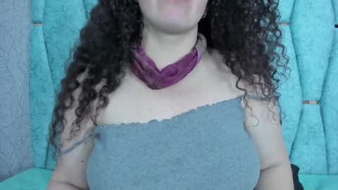 Valeria online show from 10.25.25