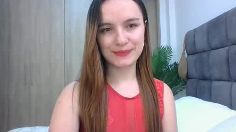 valeriafrannco online show from 02.15.25