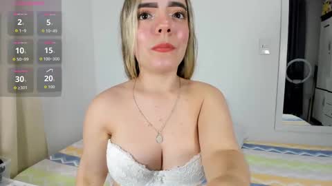 valerialoren online show from 11.14.25