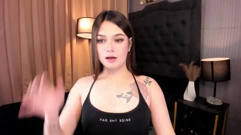 Valeria online show from 10.05.25