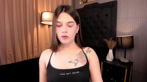 Valeria online show from 10.06.25