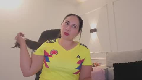 VALERIA online show from 06.17.26