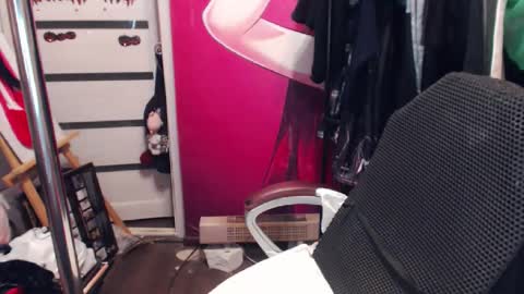 ValeriaXKiss online show from 12.27.24