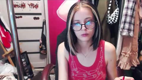 ValeriaXKiss online show from 01.08.25