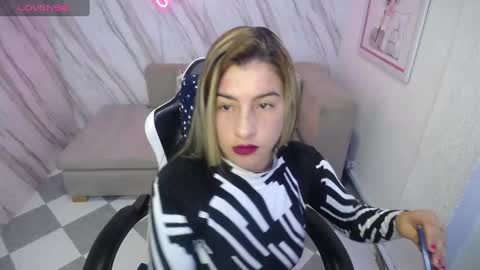 valerie_b online show from 01.11.25