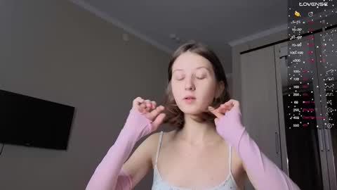 Snapshot of valerie_mooon chatting on 10.11.25 Kristi moony online show from 10.11.25