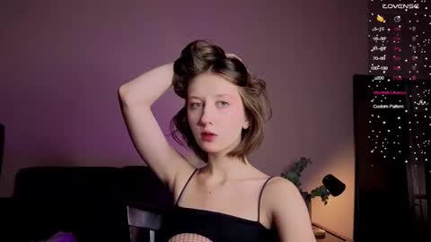 Snapshot of valerie_mooon chatting on 11.16.25 Kristi moony online show from 11.16.25