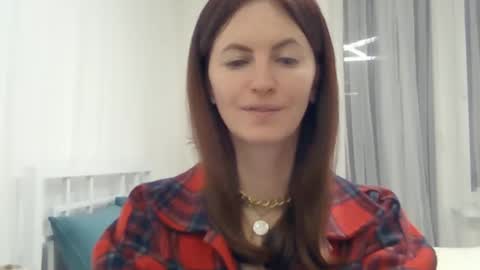 valerie_rose777 online show from 01.05.25