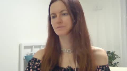 valerie_rose777 online show from 03.01.25