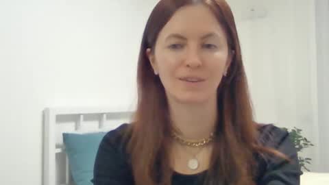 valerie_rose777 online show from 03.02.25