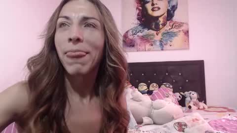 valerie_rousse online show from 03.12.25