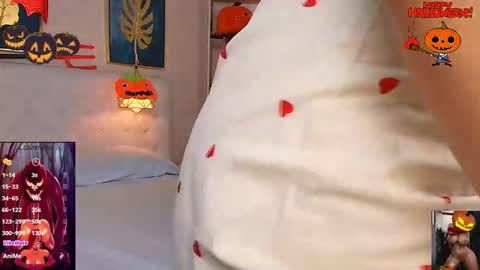 Valerie online show from 10.26.25