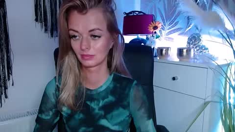 Valerie  online show from 12.28.24