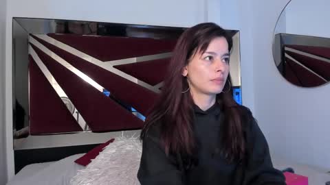 Snapshot of valeriemattson_ chatting on 10.09.25 valeriemattson_ online show from 10.09.25