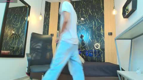 VALERIO  online show from 05.15.26