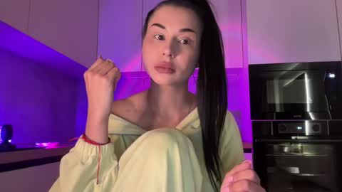 Snapshot of valeriiyaa chatting on 07.21.26 valeriiyaa online show from 07.21.26