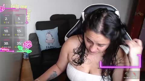 ValeriaMayerss online show from 04.05.26