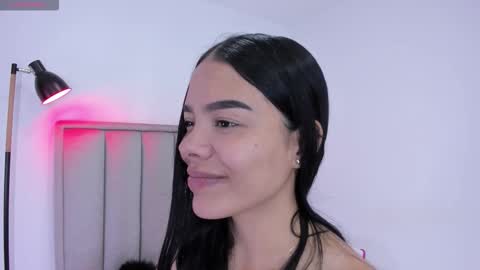 Cris  online show from 10.25.25