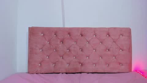 valery_adams13 online show from 04.11.26