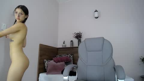 valery aranch1 online show from 10.24.25