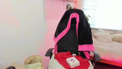 valery_bonnet1 online show from 09.22.25