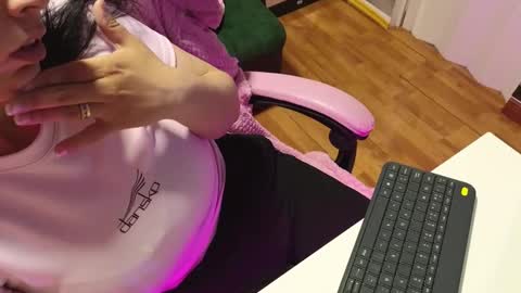 valery cute 18 online show from 01.06.26