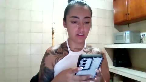 Snapshot of valery_hot24 chatting on 02.18.26 valery hot24 online show from 02.18.26