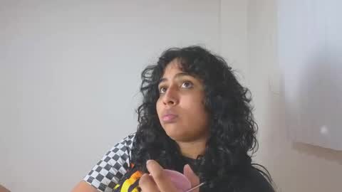 valery_lovex_ online show from 12.15.25