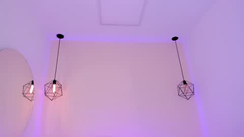 Snapshot of valery_santorini chatting on 09.30.25 VALERY online show from 09.30.25