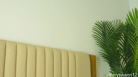 Valery swan1 online show from 04.18.26