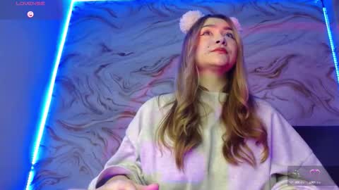 Snapshot of valeryfoxx1 chatting on 10.04.25 ValeryFox online show from 10.04.25