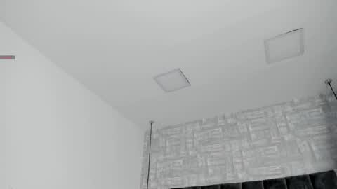 Snapshot of valerykat_ chatting on 10.25.25 valerykat_ online show from 10.25.25