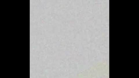 Snapshot of valeryyx chatting on 10.27.25 Valery online show from 10.27.25