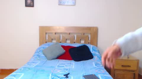 Sofia online show from 02.13.25