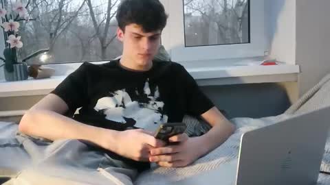 valesios online show from 12.03.25