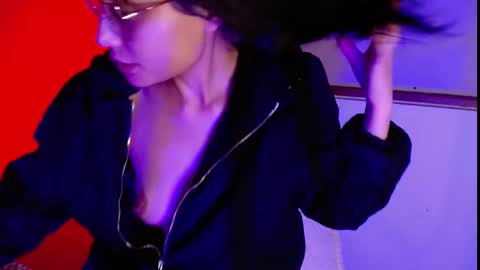 valkiry_ online show from 11.17.25