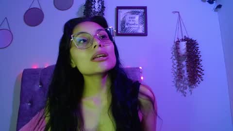 valkiry_ online show from 04.04.26