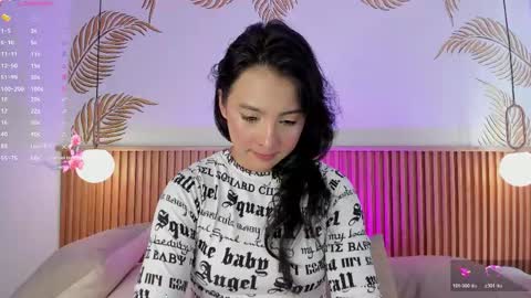 valleriie_ online show from 04.12.26