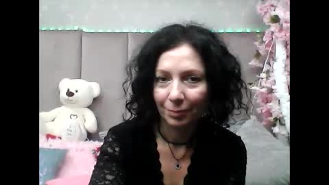 Snapshot of valleriwind chatting on 01.10.25 ValleriWind online show from 01.10.25