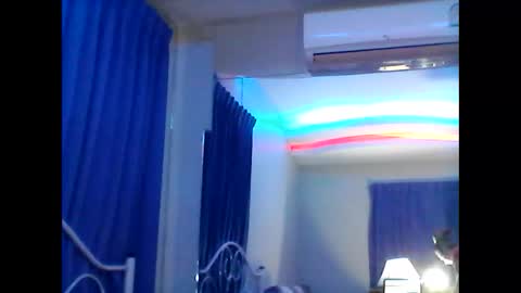 Snapshot of valleriwind chatting on 01.25.25 ValleriWind online show from 01.25.25