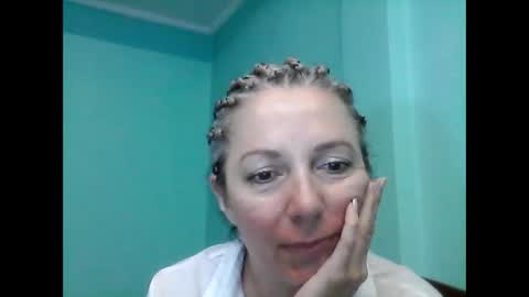 Snapshot of valleriwind chatting on 02.17.25 ValleriWind online show from 02.17.25