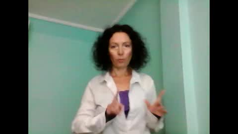 Snapshot of valleriwind chatting on 02.22.25 ValleriWind online show from 02.22.25