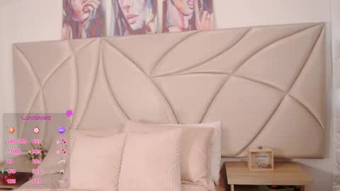 Vallery online show from 01.24.25