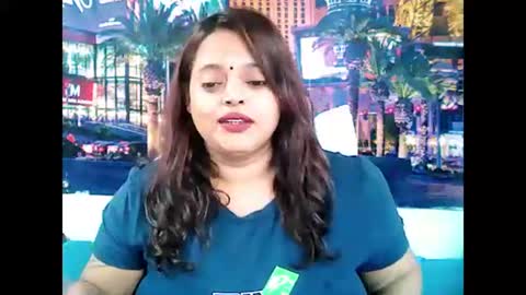 Snapshot of valleyval chatting on 01.05.25 indianvalvet priya is back online show from 01.05.25