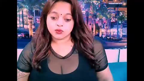 Snapshot of valleyval chatting on 01.27.25 indianvalvet priya is back online show from 01.27.25