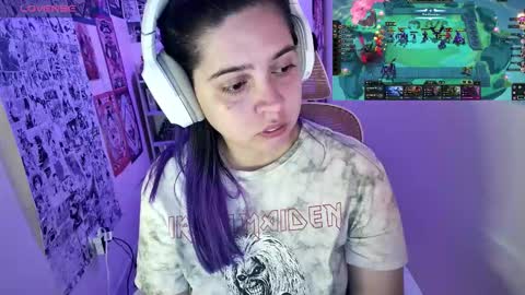 Im Violet online show from 02.12.26