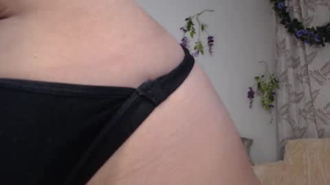 Snapshot of valquiria_sirgun chatting on 02.03.25 valquiria_sirgun online show from 02.03.25